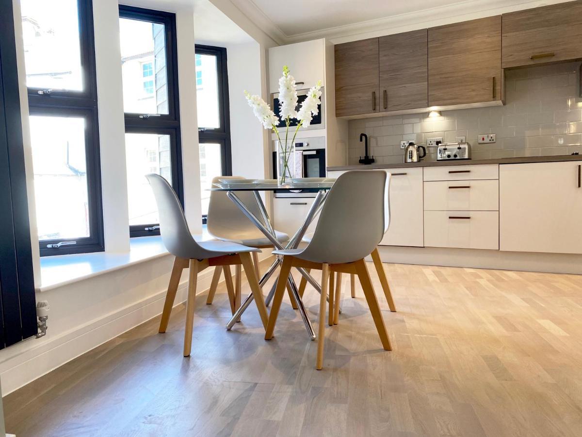 Deluxe Rochester Apartment 1 エクステリア 写真